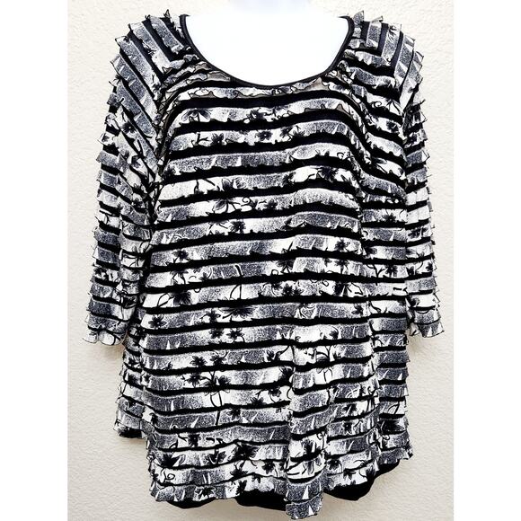 I.N. Studio Woman Black White Floral Pleats Ruffle Top 2X Plus Lightweight Lined - Picture 1 of 7